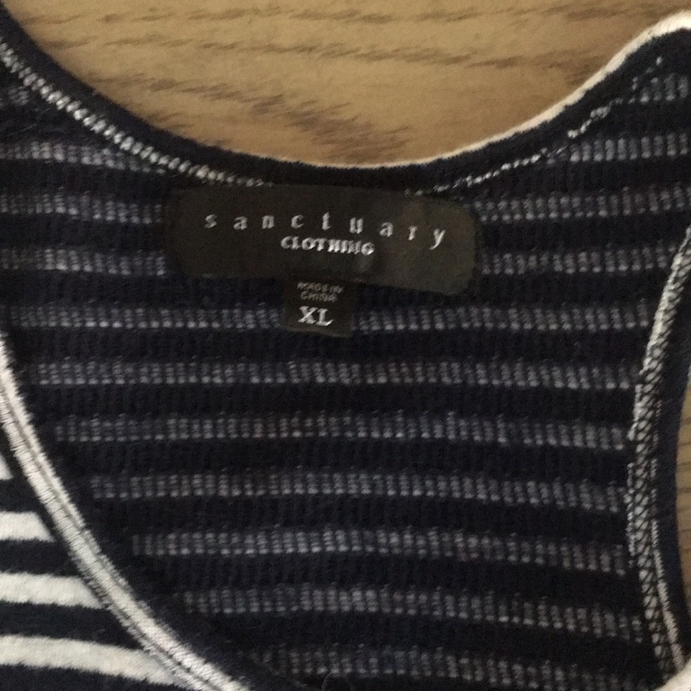 Sanctuary Racerback Tank Top XL - Picture 2 of 3